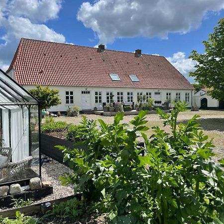 Apartamento Landligt Ophold Pa Midtgard Vamdrup Exterior foto