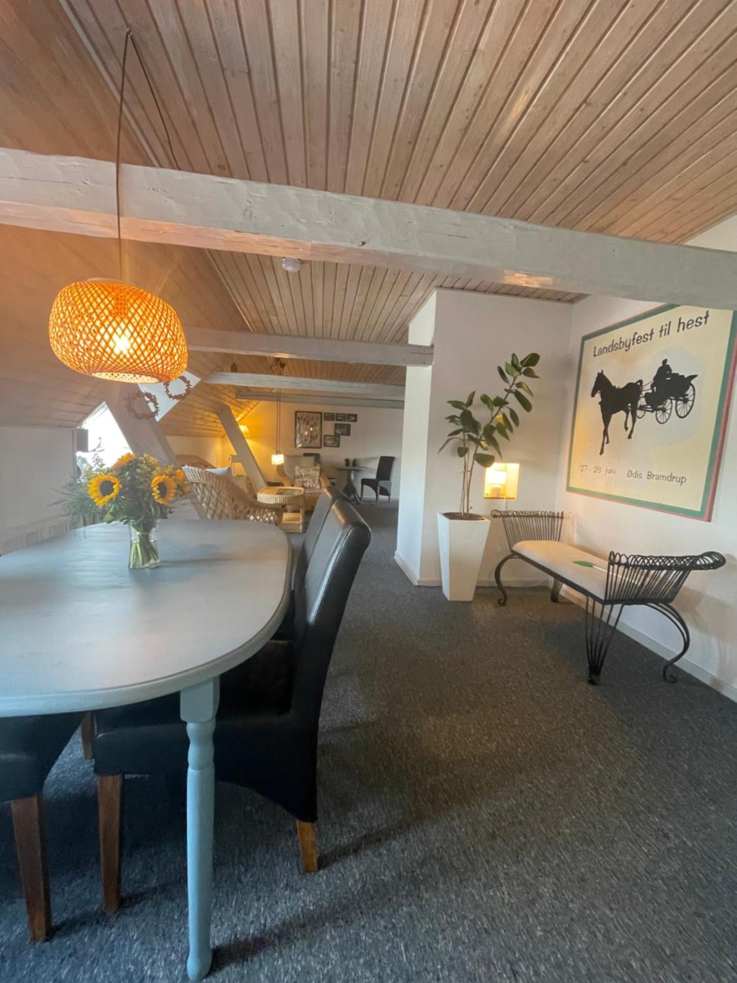 Apartamento Landligt Ophold Pa Midtgard Vamdrup Exterior foto